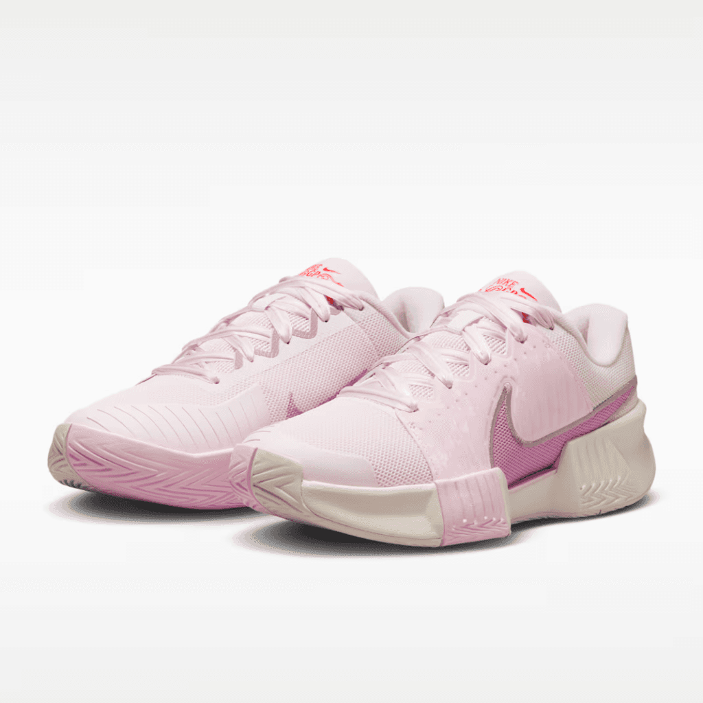 Front view of the Nike GP Challenge Pro PRM