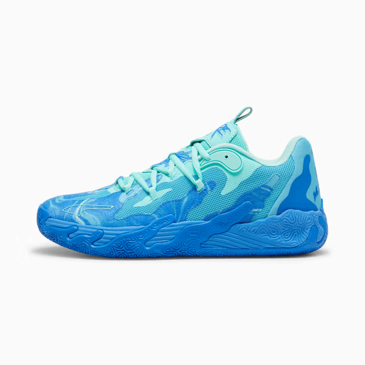 Side view showing the NITRO foam cushioning